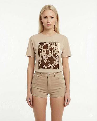 Women's Footwear: Ženska T‑shirt majica „Texas Cow Print” - Kratak rukav, klasičan — 1