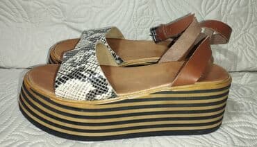 Uggs: Sandals, 39 — 6