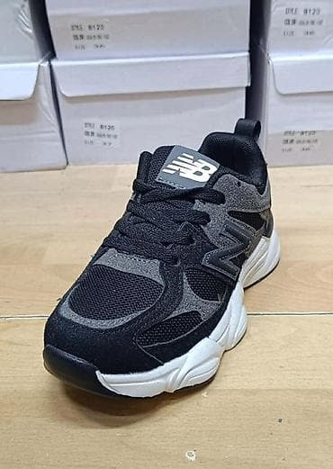 svecane patike: NB decije
 3500din
 od 31 do 36
PS✨ — 8