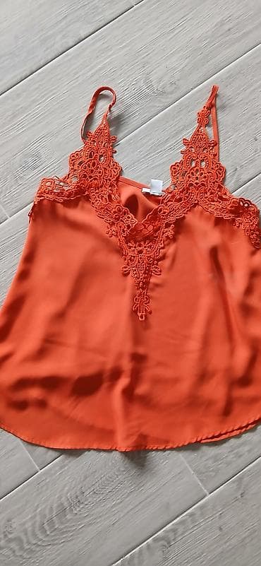 AMISU ženska majica na bretele - Model: top/camisole sa tankim