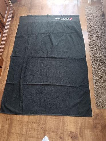 waikiki posteljina za decu: Veliki peškir za plažu/kupatilo, tamno sive/ crne boje, sa brendom — 1