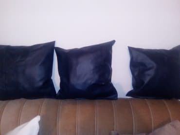 buketi od slatkisa: Jastuci od koze punjeni sundjerom — 1