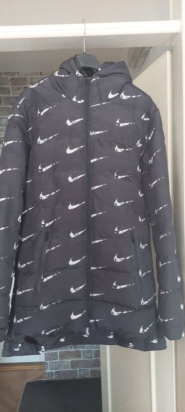 proljetne jakne c a: Nike muska zimska jakna bez ostecenja kao nova nosena par puta — 4
