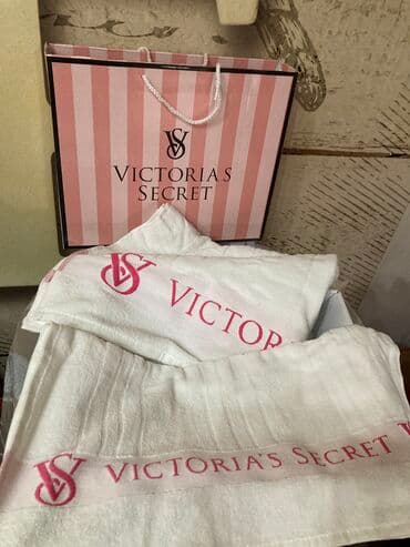 Towels: Set of towels, Monochrome, color - White — 4
