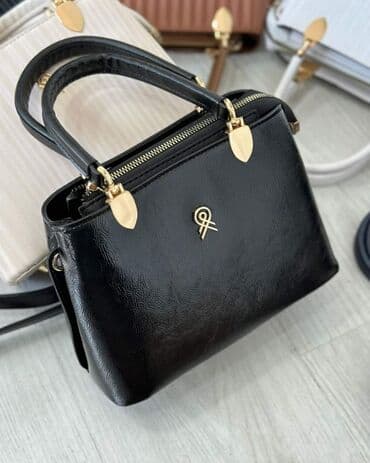 tommy hilfiger d: Cena 2500 din — 3