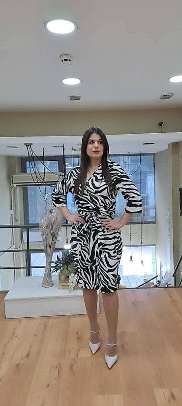 Trenerke: ✨ ️NOVA KOLEKCIJA ✨️ Stigle su nove haljine💃 ❗NASA PROIZVODNJA 👉CENA — 2