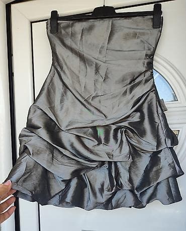 bmc maske: Saten haljinica, veličina 38. - Kroj: mini, bez bretela (strapless) — 7