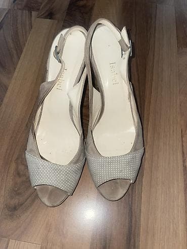 Lične stvari: Ženske sandale sa otvorenim prstima i kaišem oko pete (slingback) – — 2