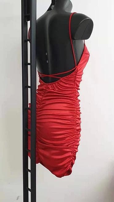 sat nis: 🔥Saten mini haljina sa tankim bretelama i otvorenim leđima ✅2400 din — 6