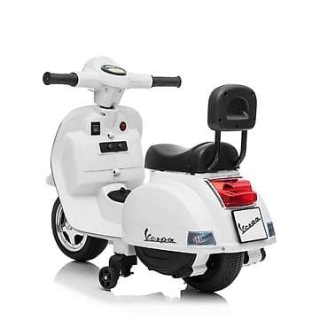 Vespa PX150 6V – bela | Motor na akumulator za decu Šifra proizvoda