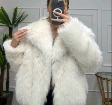Fur coats: One size, Faux fur, color - White — 4