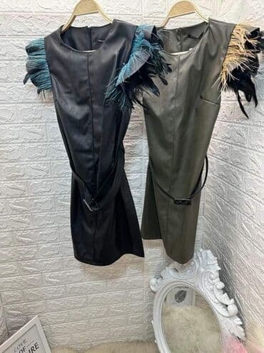 kožna haljina: Eko kožna
2700 rsd — 2