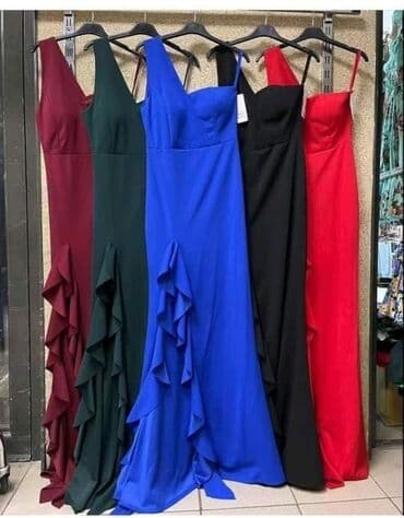 kraljevo haljine: Haljine 2600 — 2