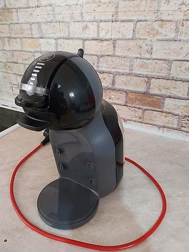 polovni aparati: Aparat za DOLCE GUSTO kapsule je u odlicnom stanju sa veoma sitnim — 3