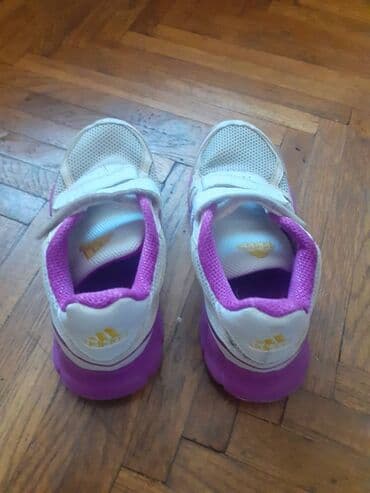 nike bele duboke patike: Adidas patike Adidas decije patike koriscene bez ostecenja Br 31 — 3