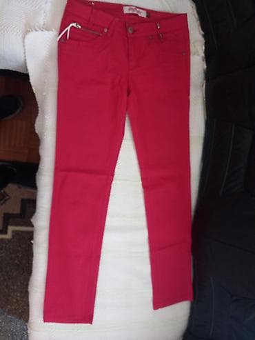 zara pantalone visoki struk: Crvene zenske farmerke, br 29,poluobim 37cm, dužina nogavice 94cm — 2