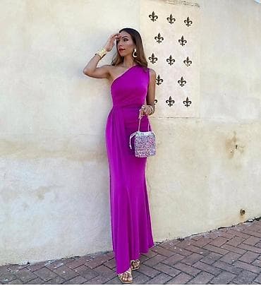 Haljine: Elegantna duga haljina na jedno rame
2000
Din
S M L — 9