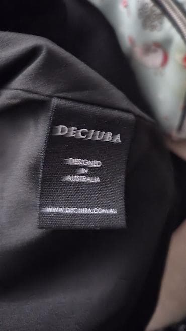 patike 50 broj: Ženski sako D-Luxe Active by DECJUBA - Boja: crna - Kroj: klasičan — 5