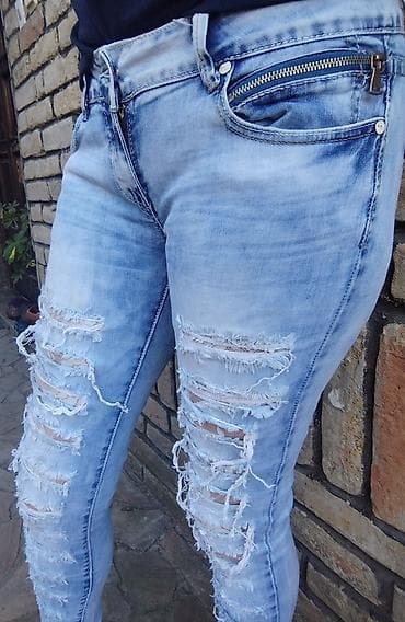 Farmerke: Ženske skinny farmerke, veličina M. - Boja: svetlo isprane (light — 3