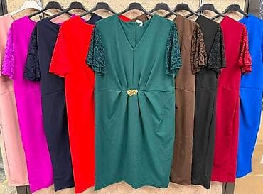 haljine svecane za punije dame: Haljina za punije
XL 2XL 3XL 
Cena :3500dinara
ML — 4