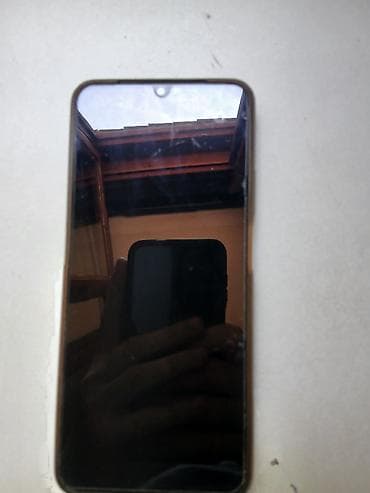 mini pekara cena: Prodajem realme C51. Telefon je potpuno ispravan, ekran nije napukao — 5