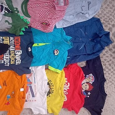 pull and bear trenerke: Veliki paket stvari + jakna,sve 1500din. U kompletu: - Košulje — 3