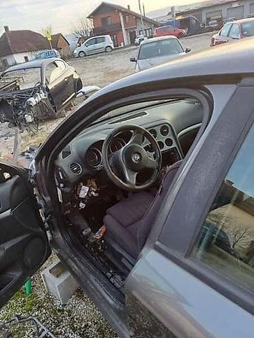 difuzer za auto: KEDERI VRATA ZA ALFA ROMEO 159 | Kederi za vrata Alfa Romeo 159 — 2