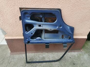 auto delovi velika plana: Vrata zadnja leva Lada 2107 Riva,2105 u plavoj boji ZL2 . Vrata su — 11