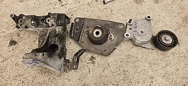 NOSAC NOSACI ZA CITROEN C4 ZA 2009. GOD na lalafo.rs NOSAC NOSACI ZA CITROEN C4 ZA 2009. GOD