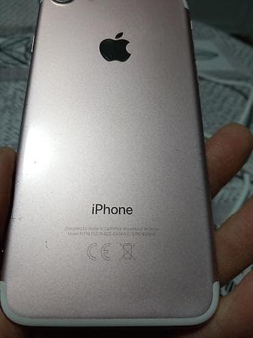 iphone 11 pro cena srbija: Apple iPhone 6, roze-zlatna boja (Rose Gold). Model A1778. - Ekran — 9