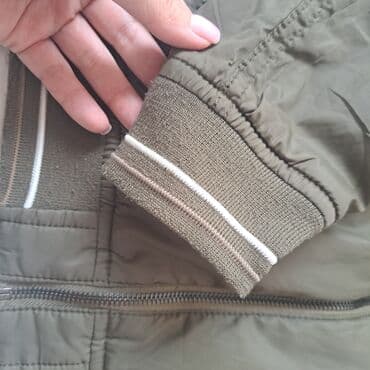 Kids' Clothes: Dečja jakna – bomber stil - Boja: maslinasto zelena sa dva lica - — 3