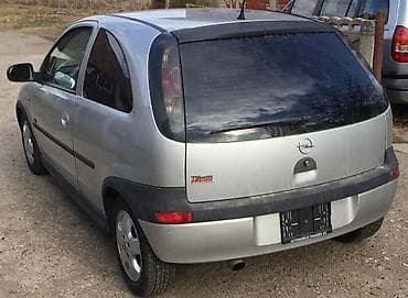 pumpa za gorivo golf 2 1.6 benzin: OPEL CORSA C GSI - KOMPLETAN AUTO U DELOVIMA | 1.8 gsi Z18XE — 3