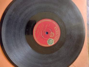 muzika za auto: Cena izrazena po komadu. Kolekcija starih bakelit gramofonskih ploča — 8