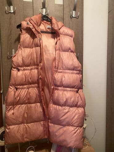 Women's Clothing: Prsluk snizen akcija 2000 din — 2