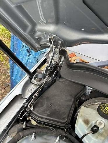 ŠARKE HAUBE ZA MERCEDES BENZ E KLASA, E 200, E 220 . OD 2013. DO