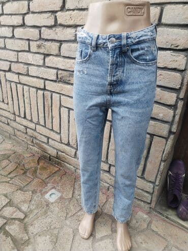 majice stradivarius: Stradivarius farmerke vel 32 /S
Struk po 34
Kukovi 40.
Super ocuvana — 4