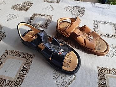 Sandale za decake NOVO Nove sandale, crne su broj 36, braon brojevi