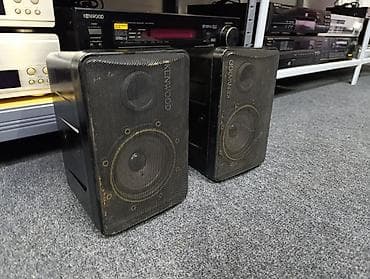 knjiga i zvucnik: Kenwood CM-5 plasticne kutije pogodne za baste 2 x 40 watti 8 oma — 3