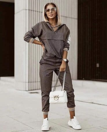 h m kompleti: Komplet 4000din
S m l — 3