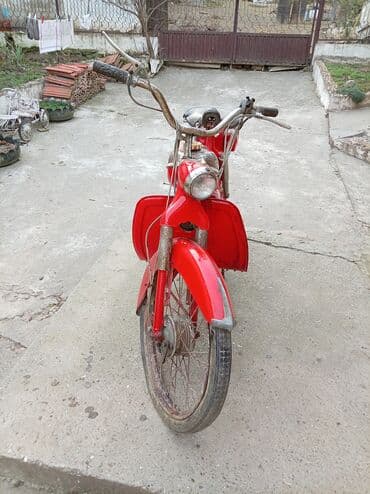 Na prodaju moped iz 1959-te godine. više na telefon 065/827-5-480 na lalafo.rs Na prodaju moped iz 1959-te godine. više na telefon 065/827-5-480