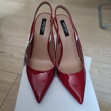 Nine West ženske lakovane salonke sa otvorenom petom u crvenoj boji