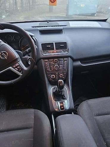 Delovi enterijera: INSTRUMENT TABLA ZA OPEL MERIVA | U setu ide tabla sa airbegom, air — 2