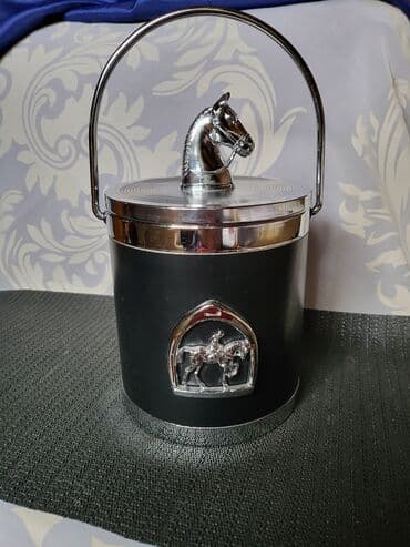 metalac pozarevac: Posuda (kibla) za led 1960god.+. Posuda za led plastika,metal — 1