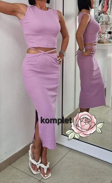 Komplet
Veličina univerzalna
Cena 1799 din na lalafo.rs Komplet
Veličina univerzalna
Cena 1799 din