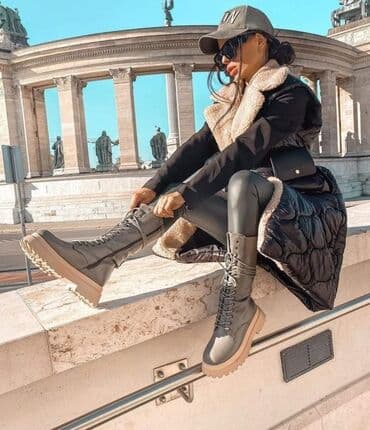 prsluk boss: Prsluk+torbica
4200 — 3