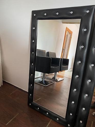 kupujem prodajem polovni nameštaj: Na prodaju kompletna oprema za frizerski salon 2 držača za noge 2 — 9