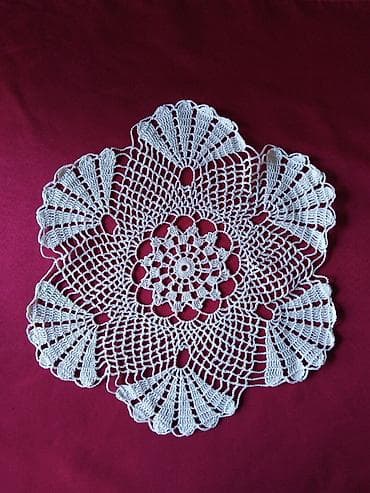 stopa za grede: Ručno hekleni dekorativni miljei – set više komada - Materijal: tanki — 2