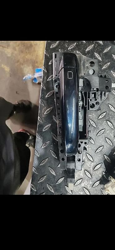vrata golf 2: AUDI Q7 4M 3 BRAVA KVAKA LEVA 4M0837885A | Audi q7 q5 q3 q2 A1 A3 A4 — 2