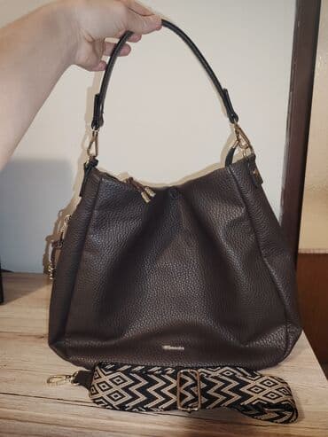 torbe mona kupujemprodajem: Torba za rame, Materijal: Veštačka koža — 1