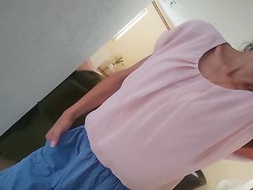 Beauty & Care: Ženska bluza bez rukava – nežno roze - Model: ležerna, ravna silueta — 3